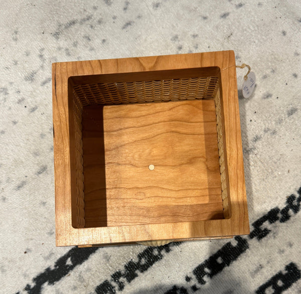 #228 Napkin Holder