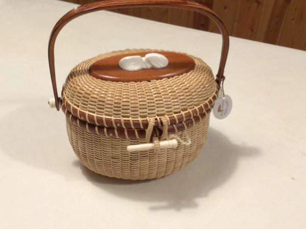 #225 traditional cocktail purse eco ivory