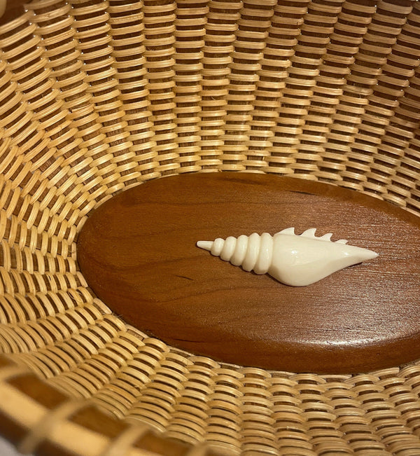 7” oval w/acrylic shell (107)