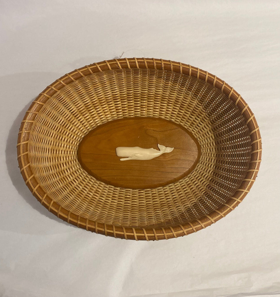 12 X 9 oval w/ecoivory whale (95)