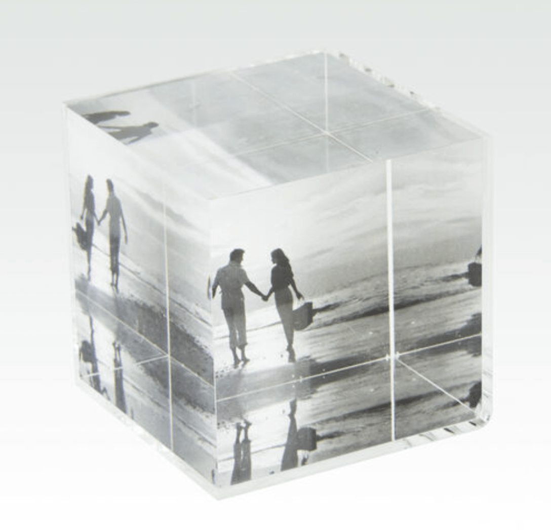 Acrylic Cube Frame – Anderson's Nantucket