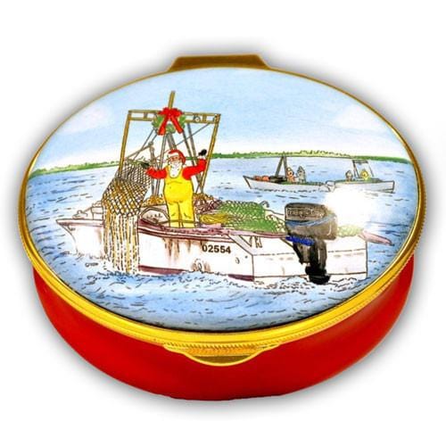 Santa Scalloping Nantucket Pill Box